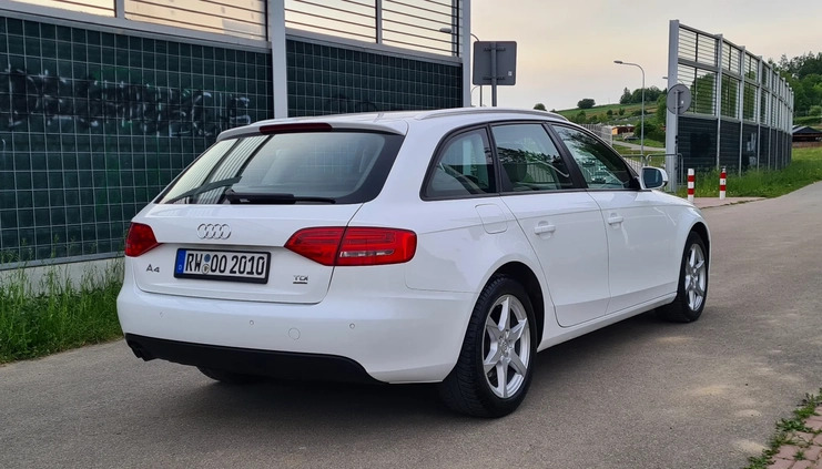 Audi A4 cena 36000 przebieg: 246500, rok produkcji 2011 z Trzciel małe 704